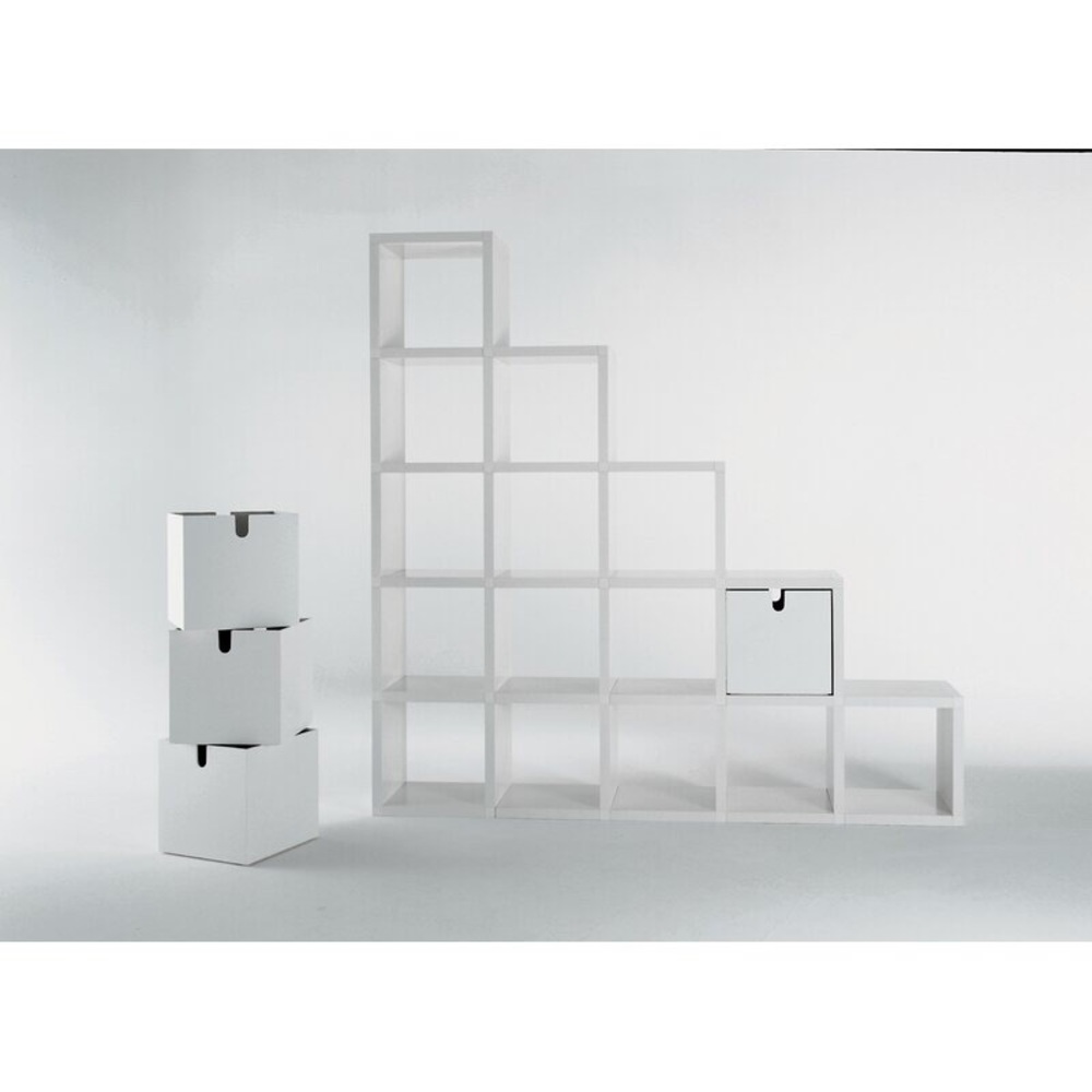 Polvara Kartell bookcase